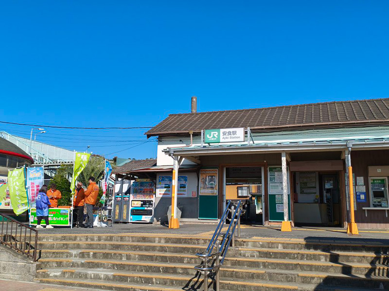 自然と歴史を感じるハイキング