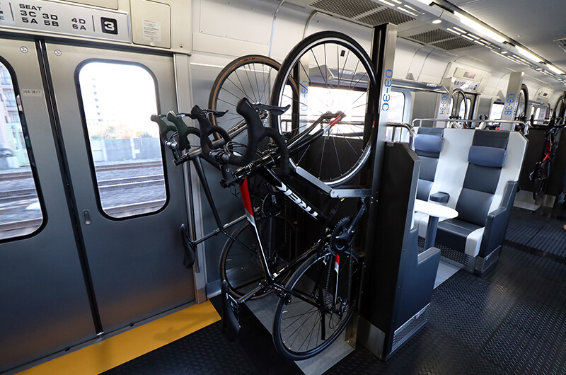 B.B.BASEが成田線にやってくる!